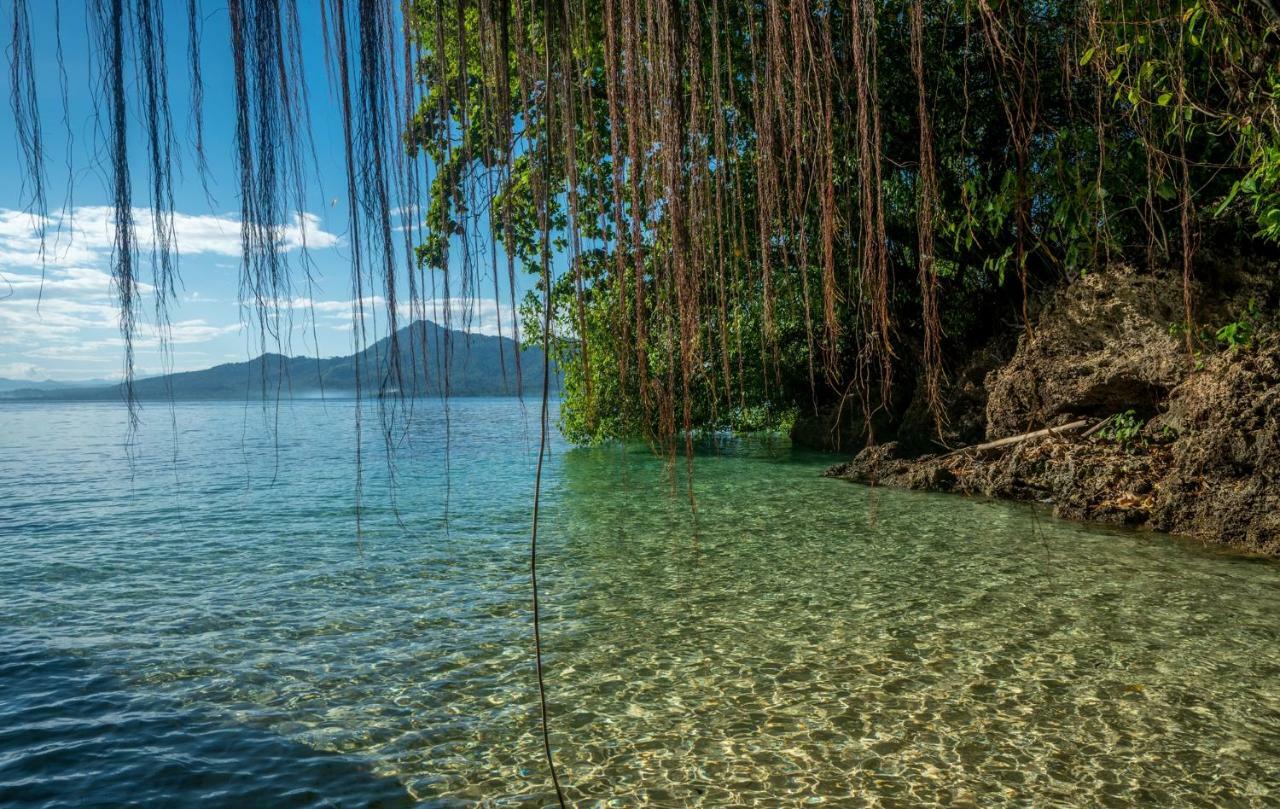 Bunaken Divers Sea Breeze Resort Exterior foto